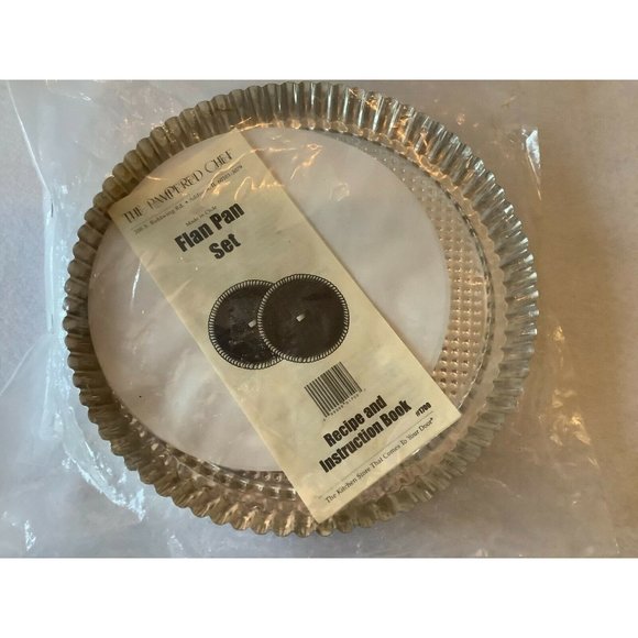 The Pampered Chef Sealed Flan Pan Set, Includes Recipe & Instruction Book, NIP - Picture 3 of 5